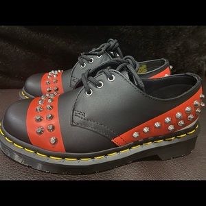 Dr. Doc Martens Hero Backhand Studded Colorblock